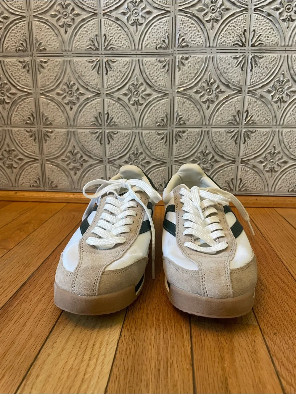 Tretorn White and Green Sneakers with Beige Suede Size 8